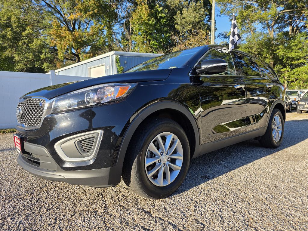 2018 Kia Sorento Image 1