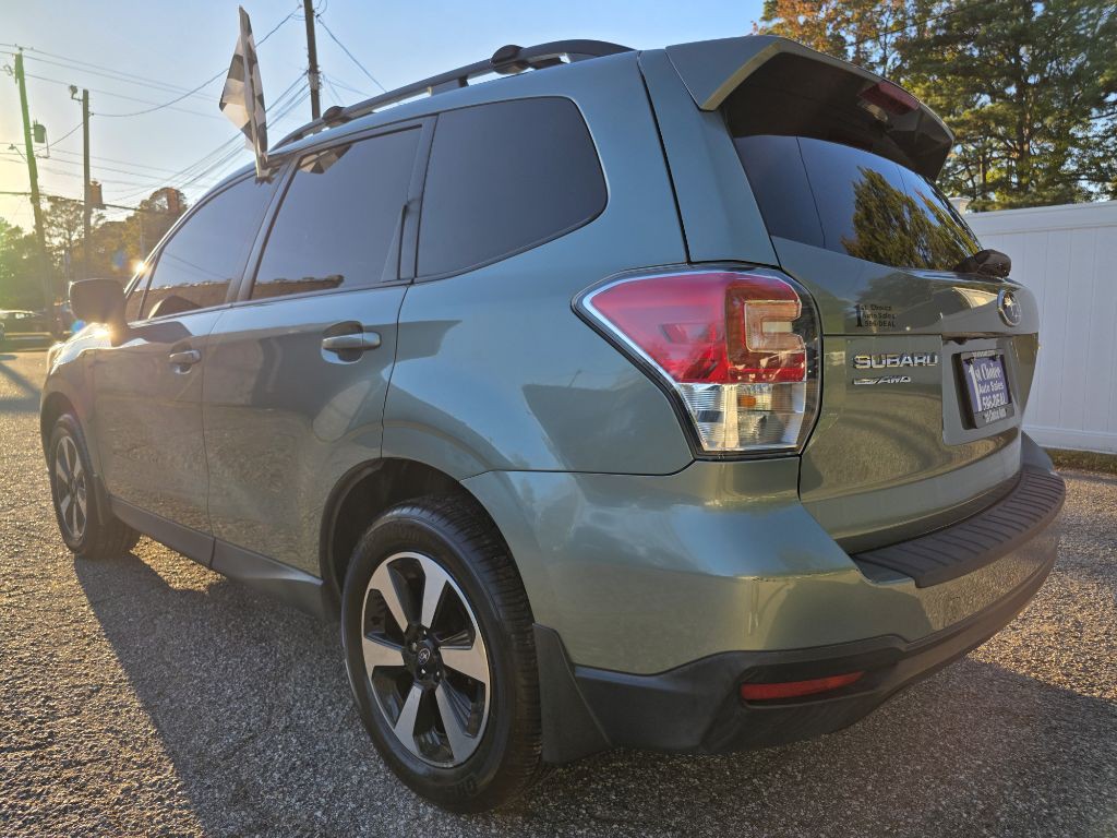 2018 Subaru Forester Image 6