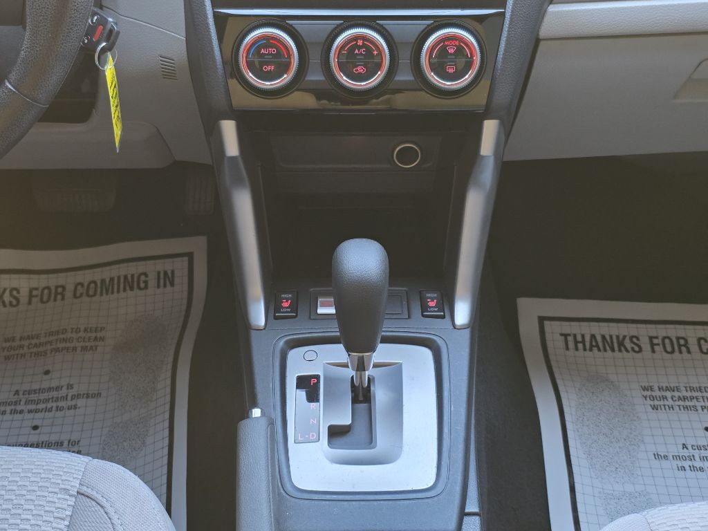 2018 Subaru Forester Image 17