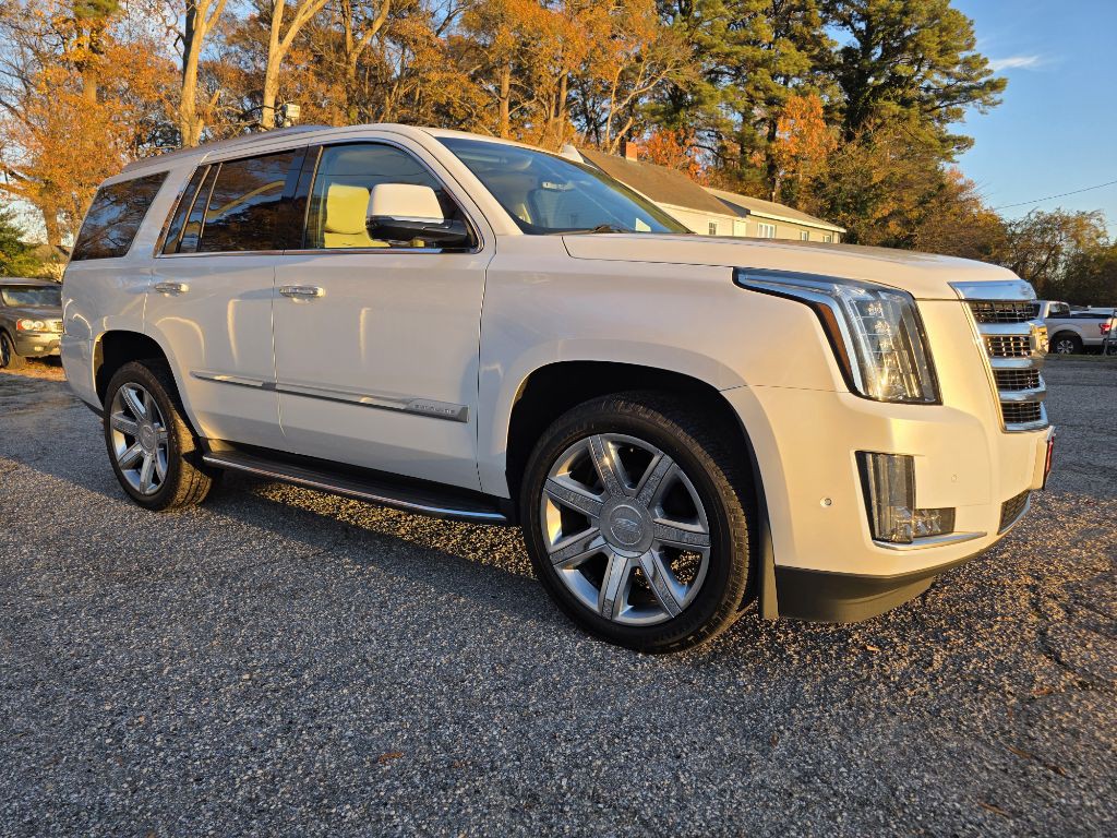 2018 Cadillac Escalade Image 3