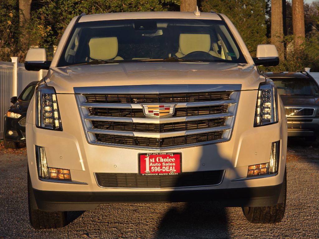 2018 Cadillac Escalade Image 4