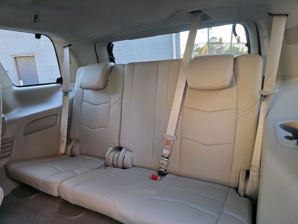 2018 Cadillac Escalade Image 13