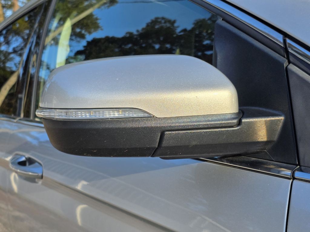 2017 Ford Edge Image 11