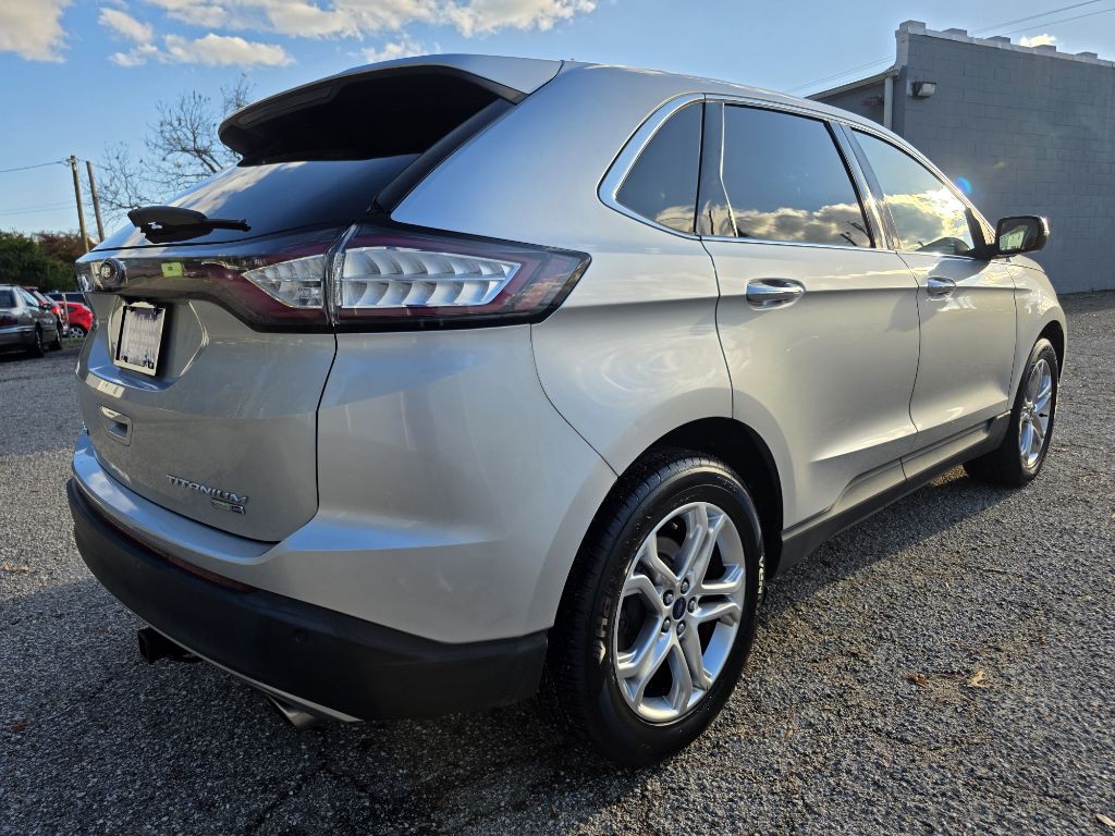 2017 Ford Edge Image 4