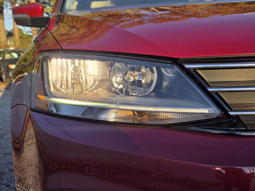 2017 Volkswagen Jetta Image 8