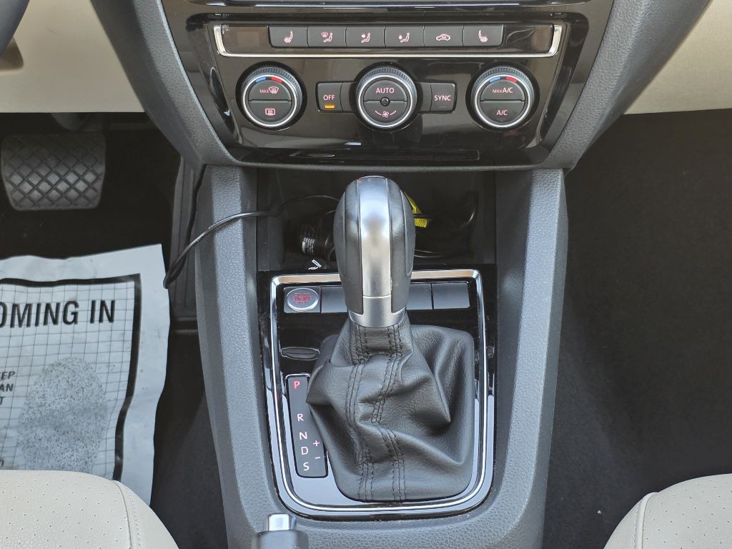 2017 Volkswagen Jetta Image 18