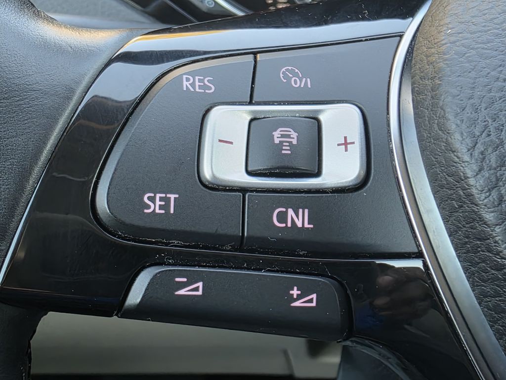 2017 Volkswagen Jetta Image 23