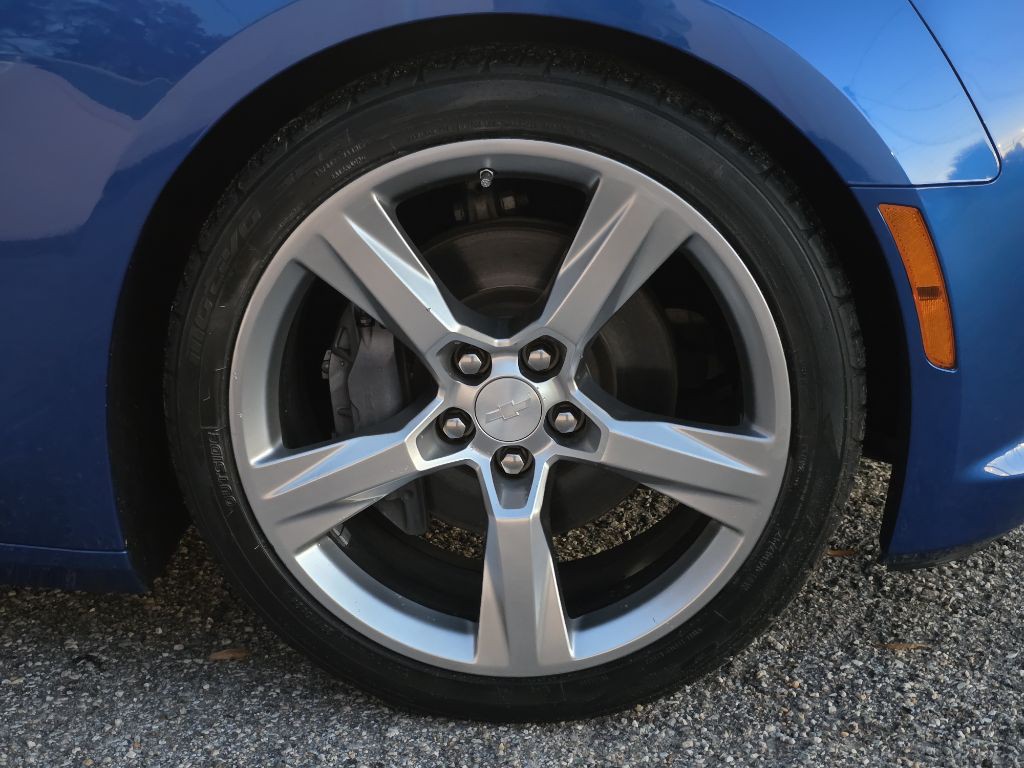 2017 Chevrolet Camaro Image 10