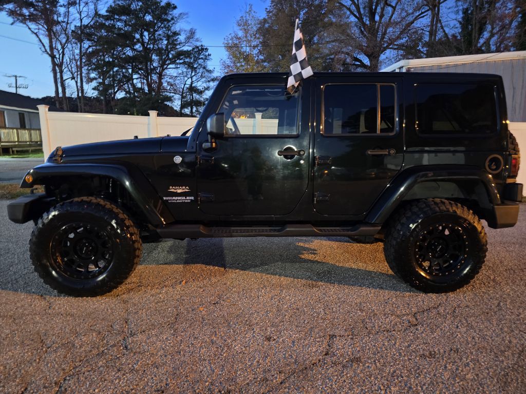 2012 Jeep Wrangler Unlimited Image 3