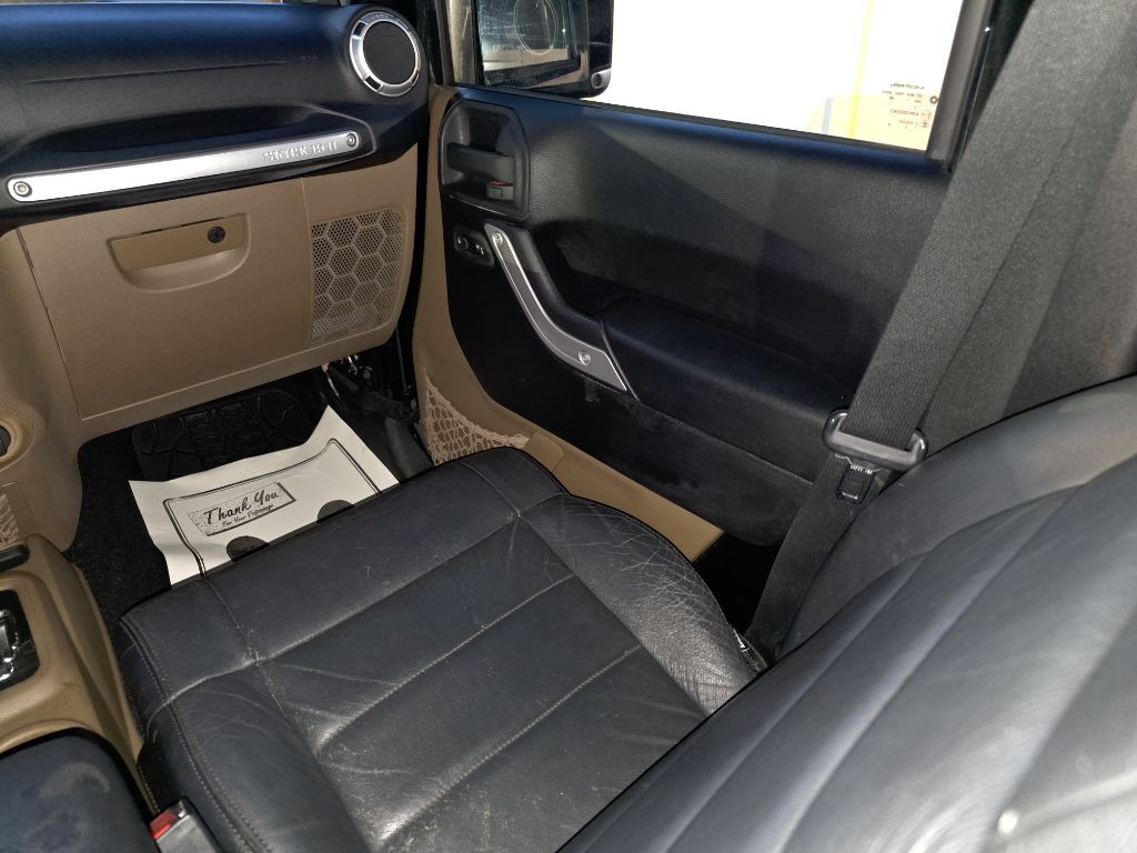 2012 Jeep Wrangler Unlimited Image 12
