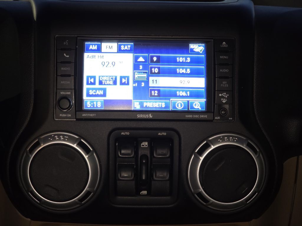 2012 Jeep Wrangler Unlimited Image 15