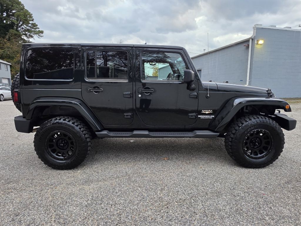 2012 Jeep Wrangler Unlimited Image 32