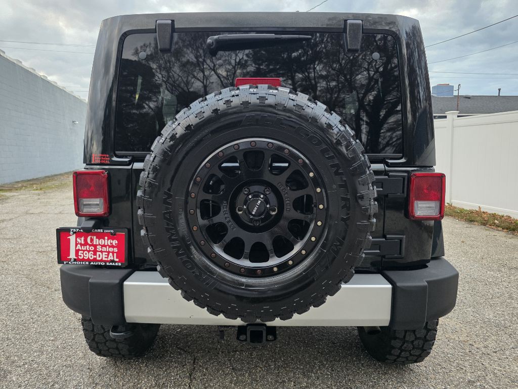 2012 Jeep Wrangler Unlimited Image 34