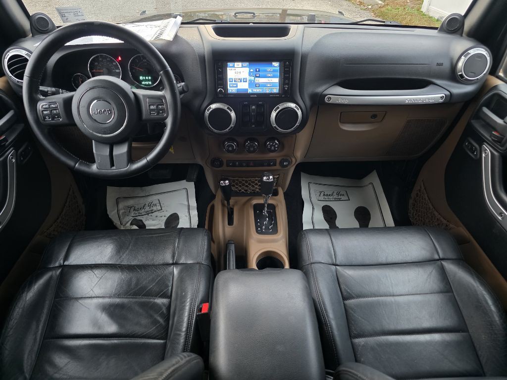 2012 Jeep Wrangler Unlimited Image 38