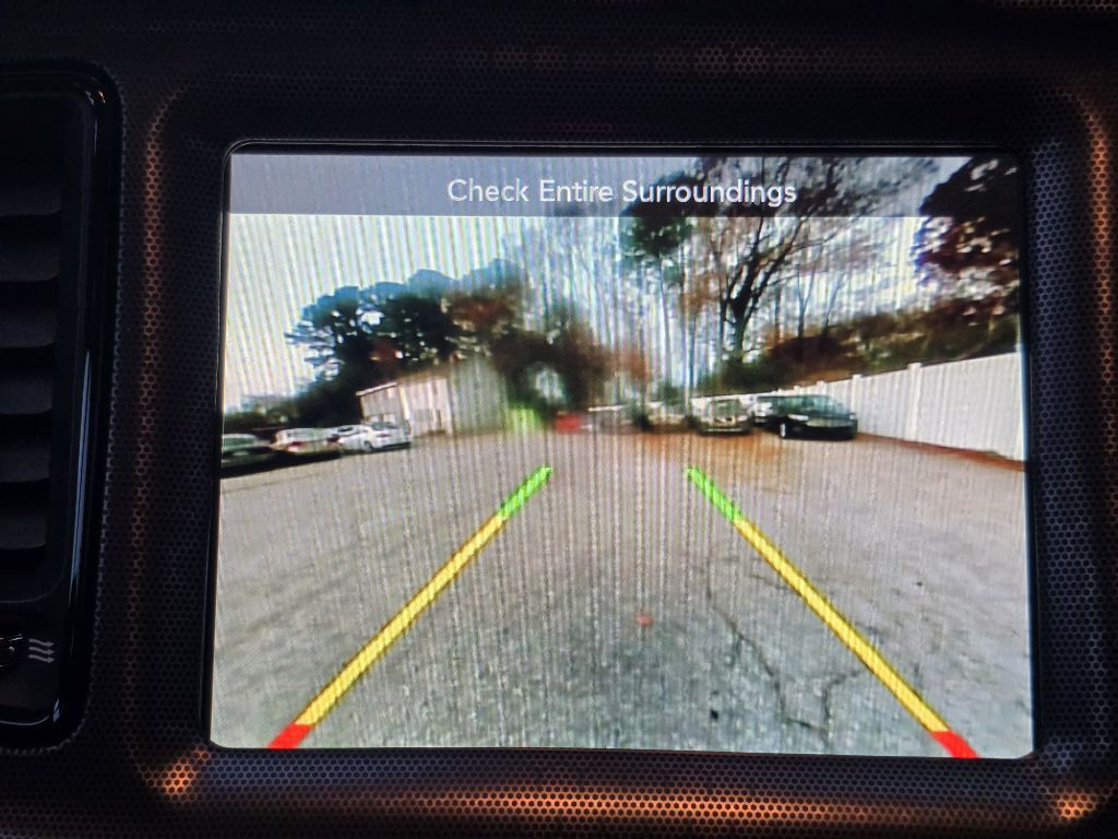 2015 Dodge Challenger Image 18