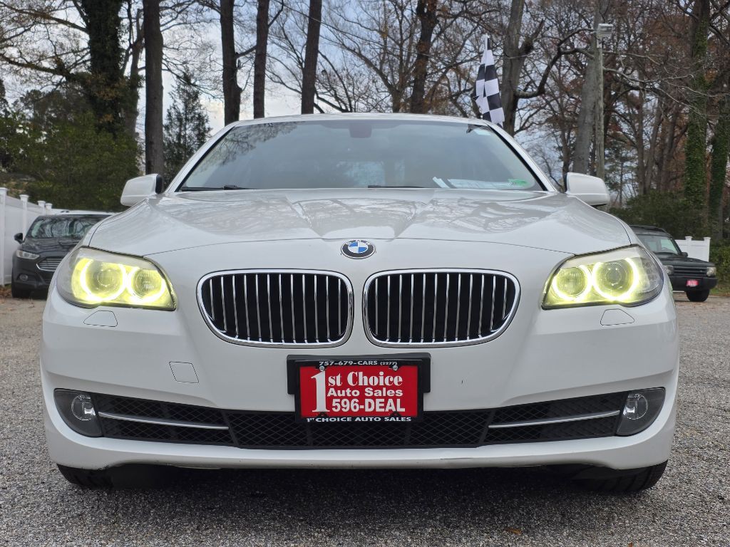 2013 BMW 5 Series Image 4