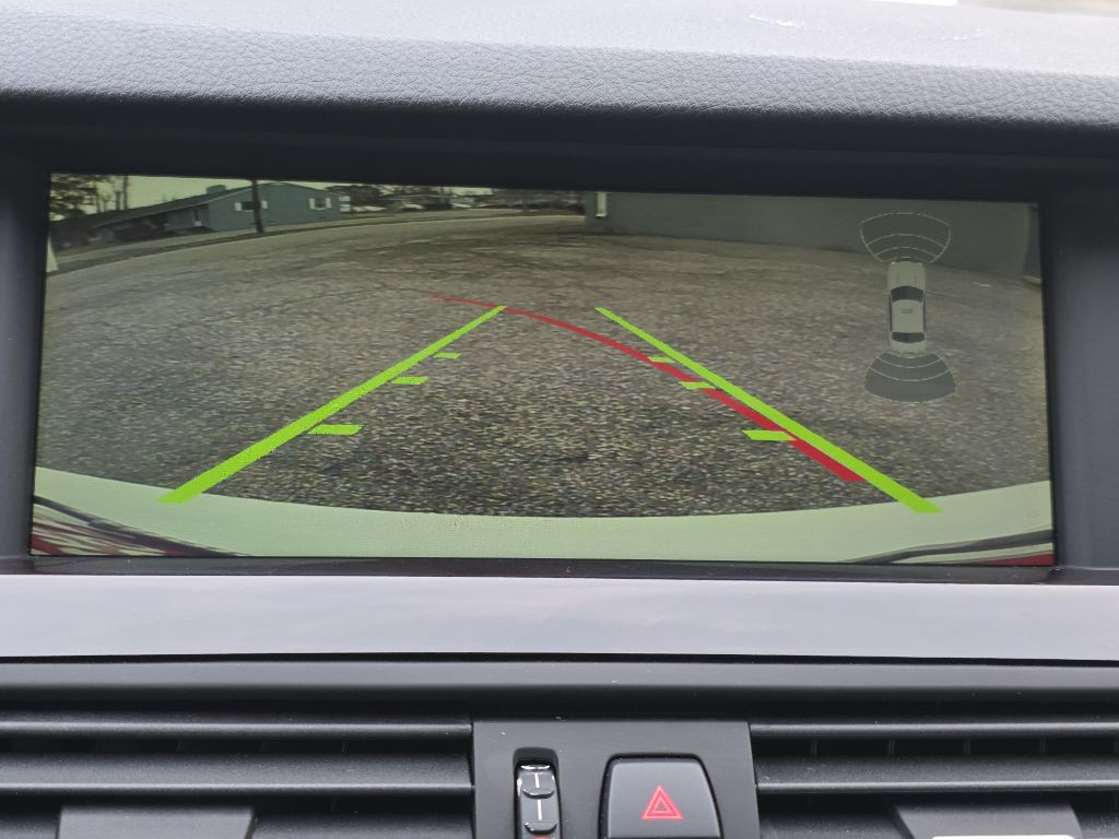 2013 BMW 5 Series Image 21