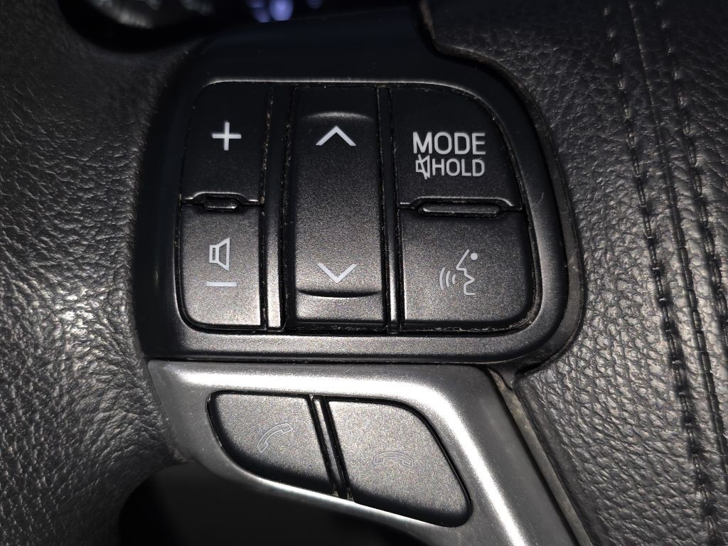 2018 Toyota Sienna Image 25