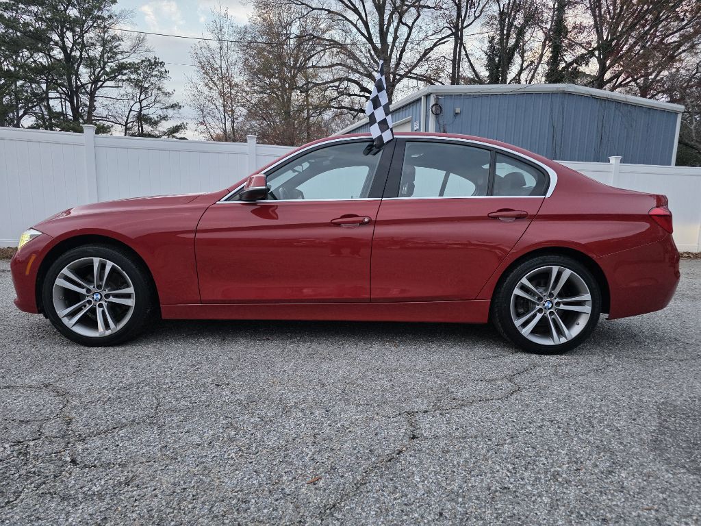 2017 BMW 3 Series Image 2