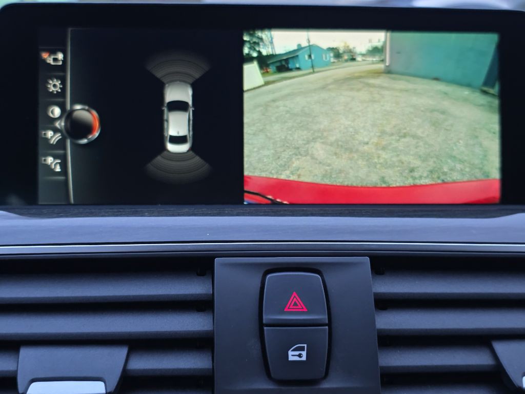 2017 BMW 3 Series Image 21