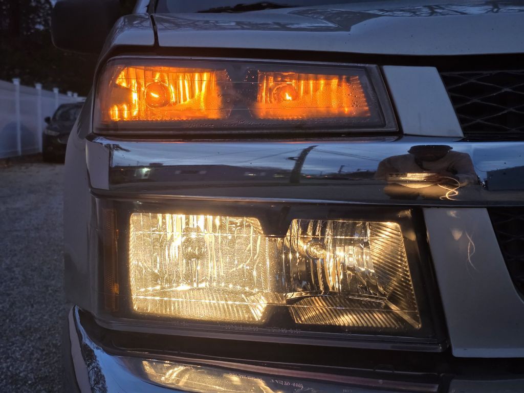 2005 Chevrolet Colorado Image 22