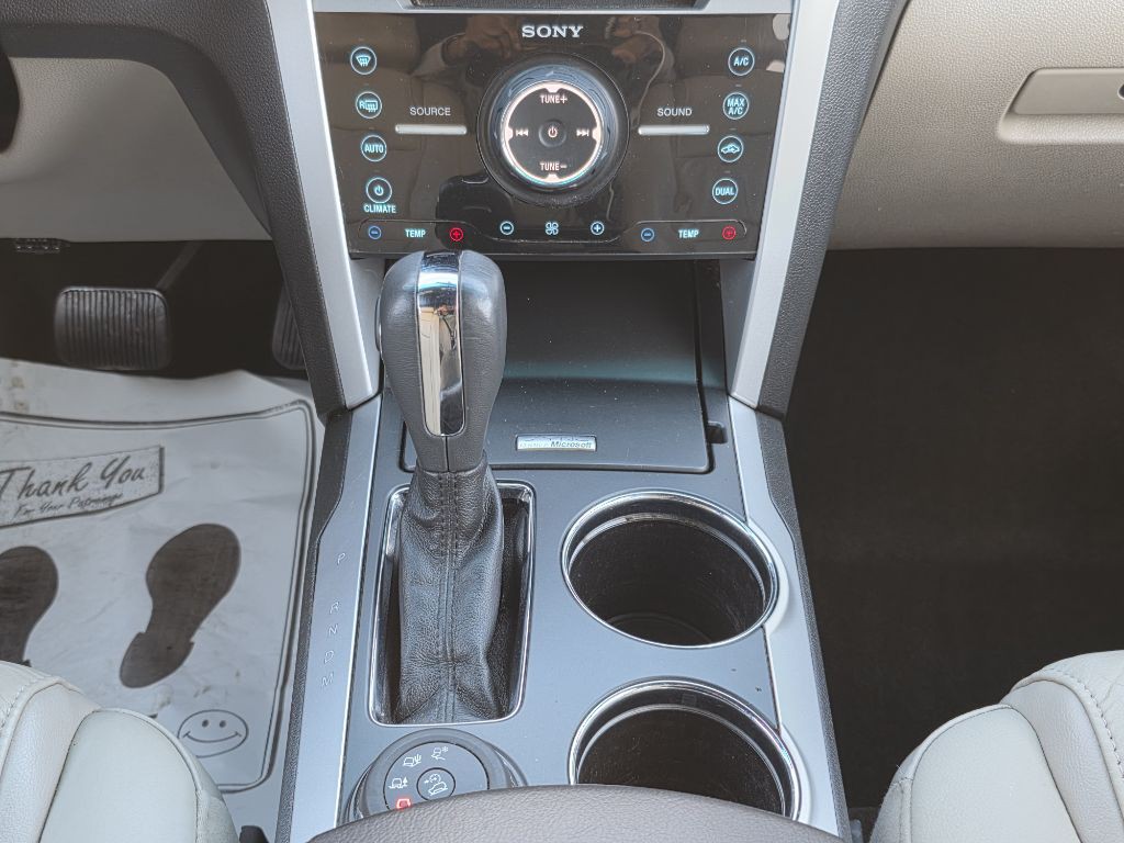 2014 Ford Explorer Image 26