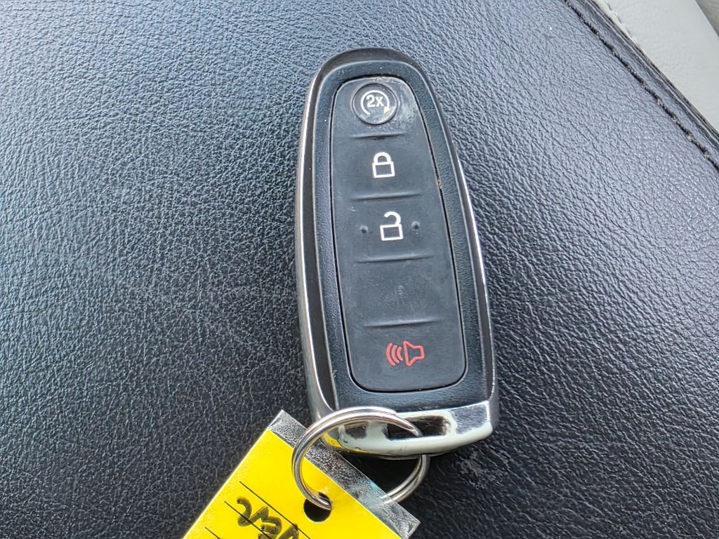 2014 Ford Explorer Image 30