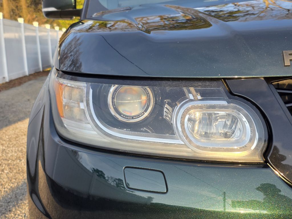 2015 Land Rover Range Rover Sport Image 9