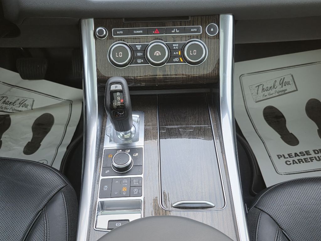 2015 Land Rover Range Rover Sport Image 19