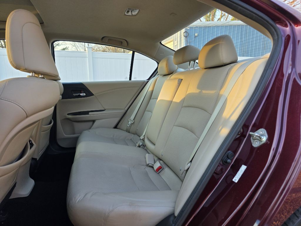 2014 Honda Accord Image 14