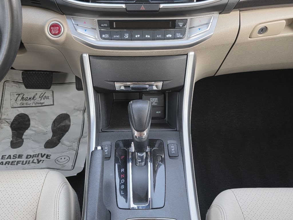 2014 Honda Accord Image 18