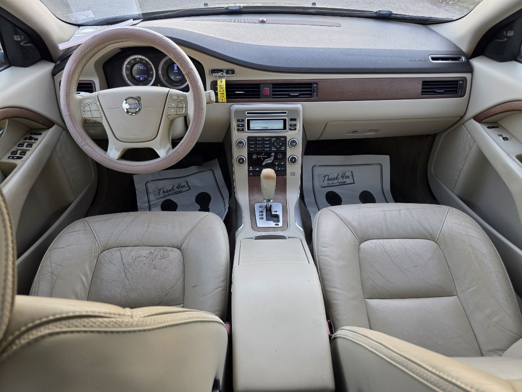 2010 Volvo XC70 Image 14