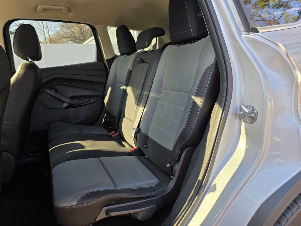 2016 Ford Escape Image 10