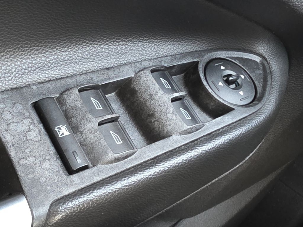 2016 Ford Escape Image 20