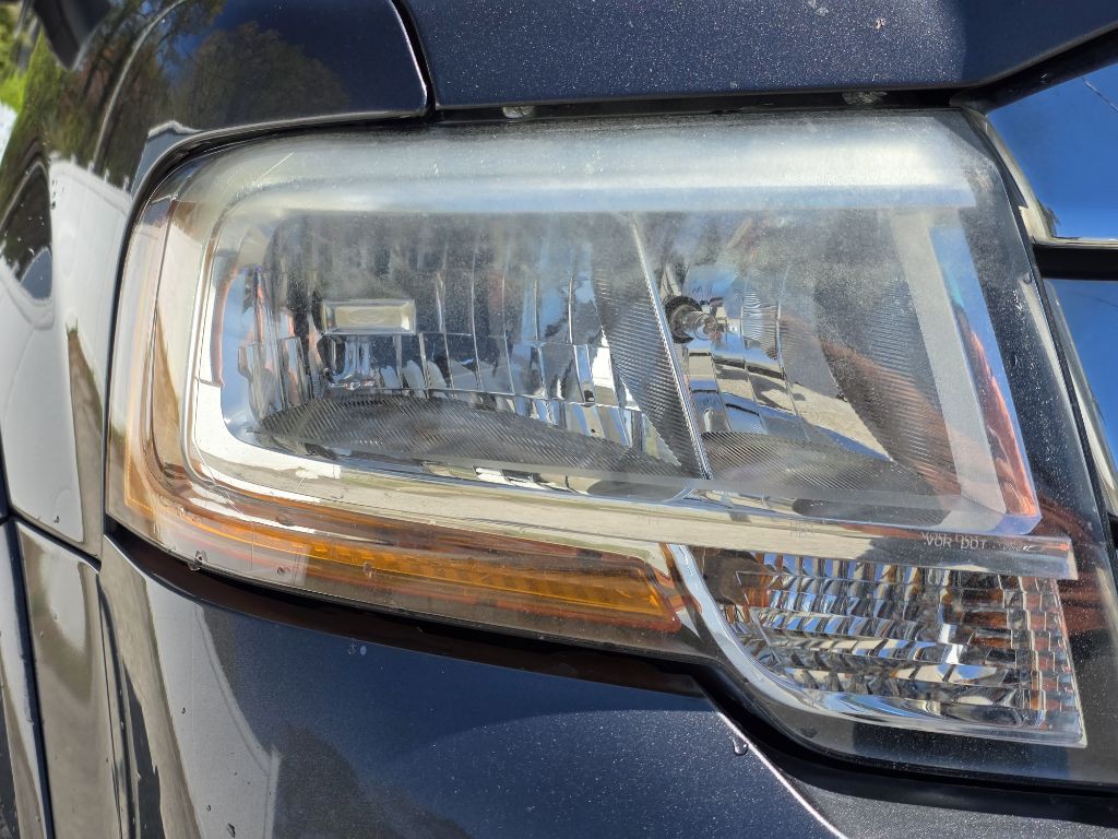 2016 Ford Expedition Image 9