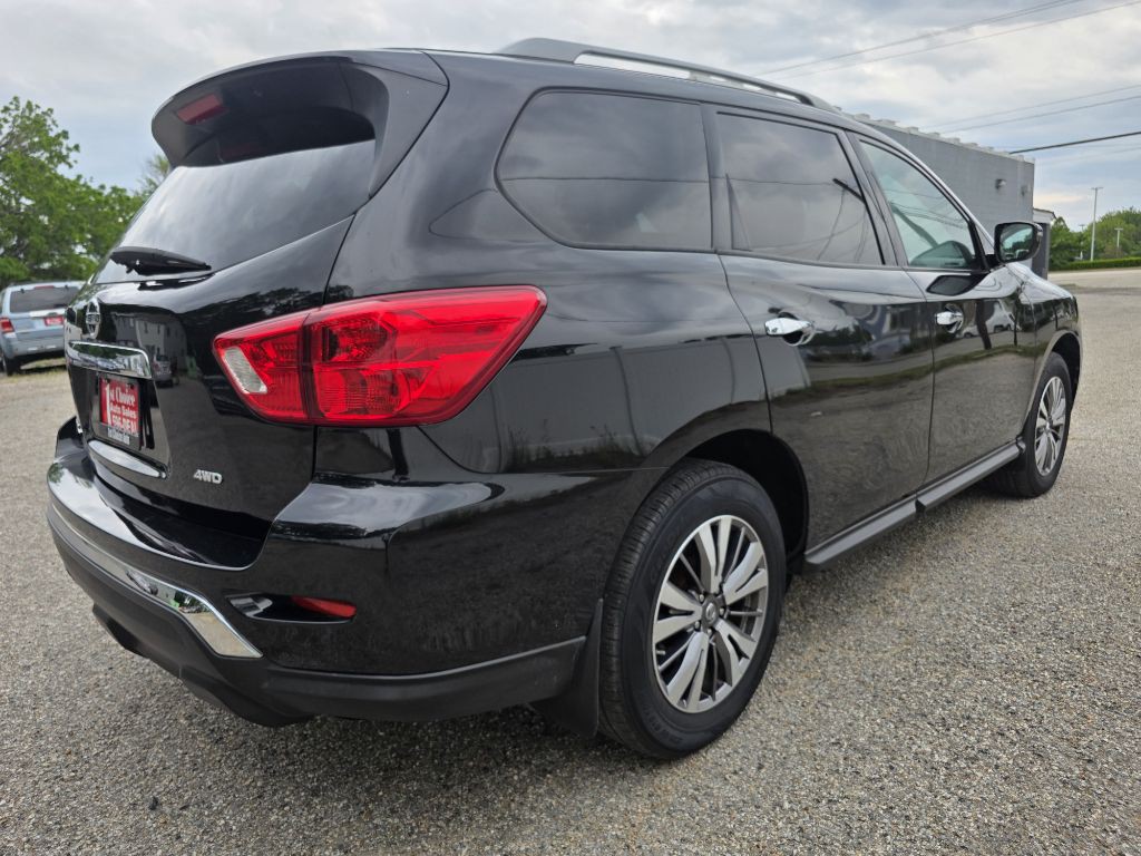 2018 Nissan Pathfinder Image 6