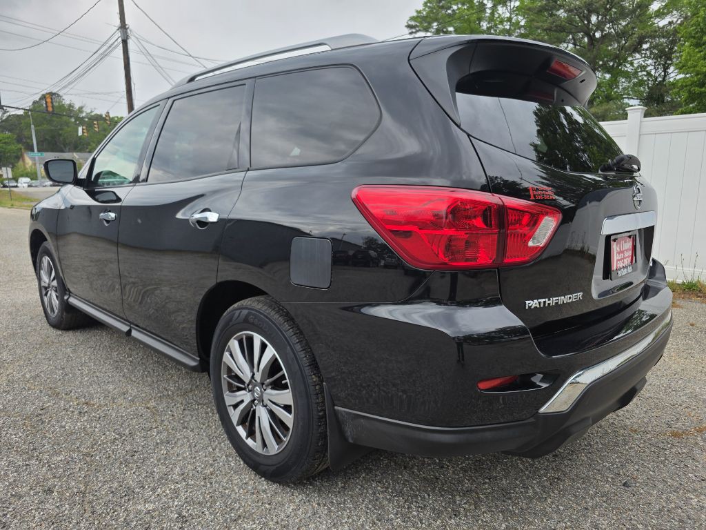 2018 Nissan Pathfinder Image 7