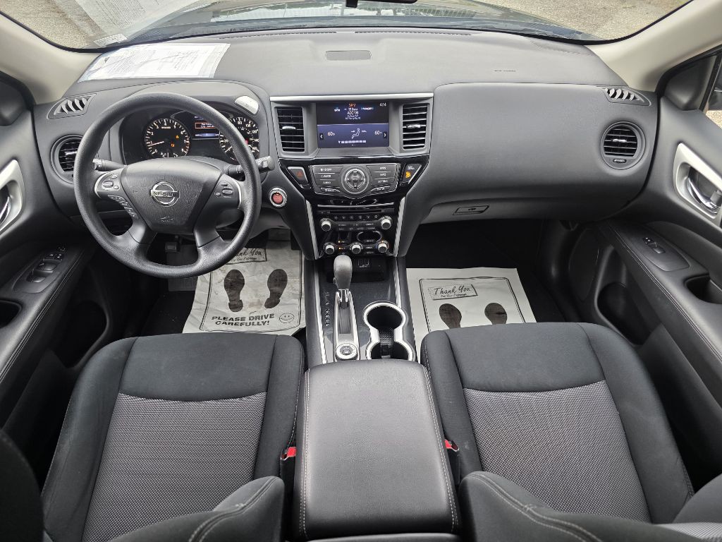 2018 Nissan Pathfinder Image 17