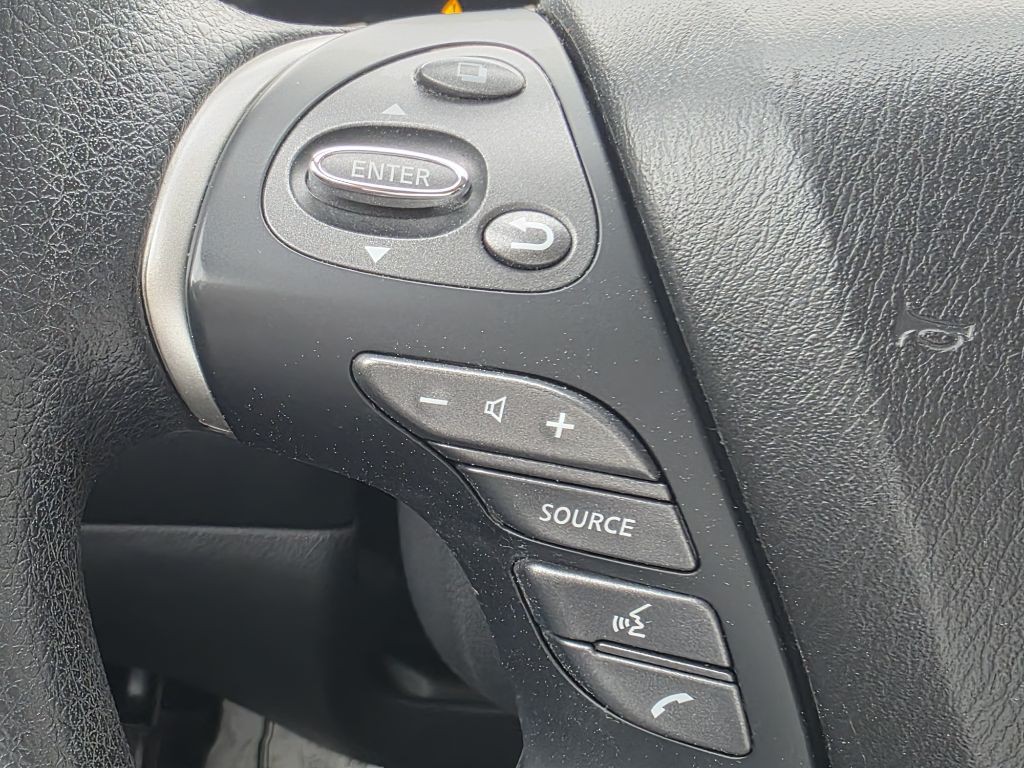 2018 Nissan Pathfinder Image 22