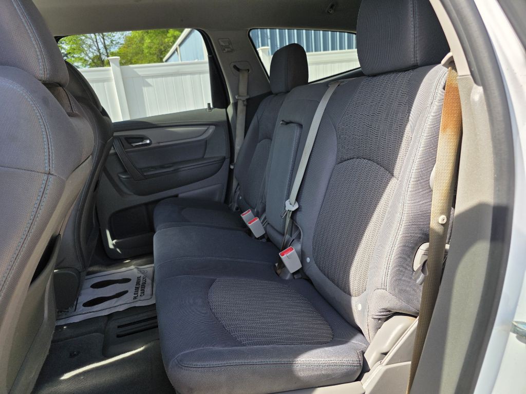 2017 Chevrolet Traverse Image 13