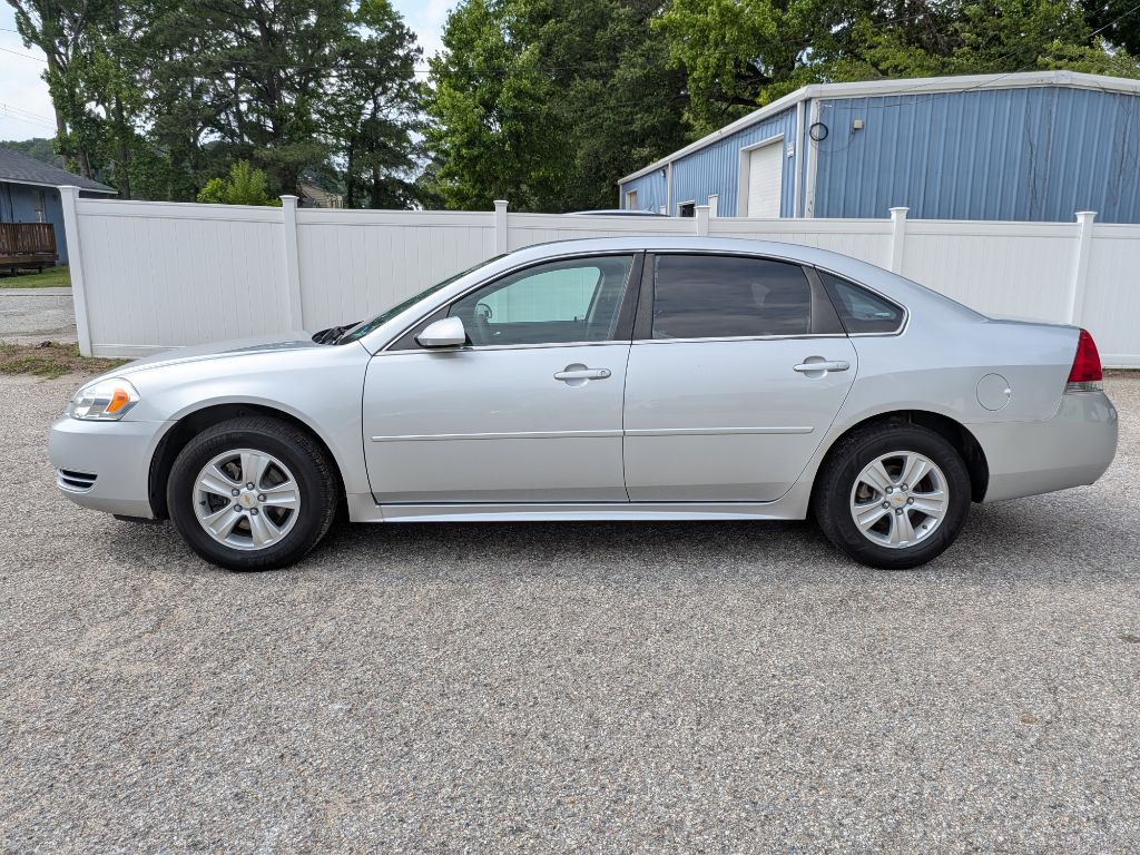 2014 Chevrolet Impala Image 2