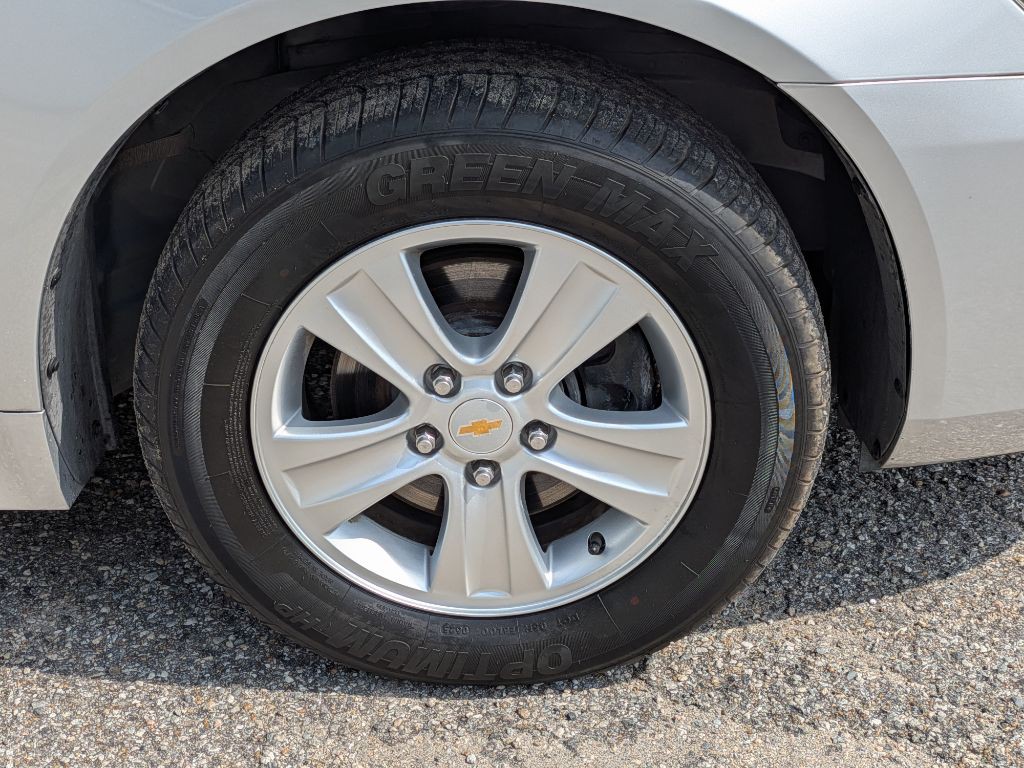2014 Chevrolet Impala Image 10