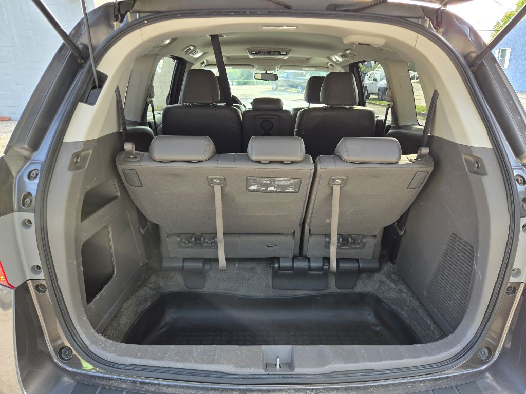 2013 Honda Odyssey Image 11