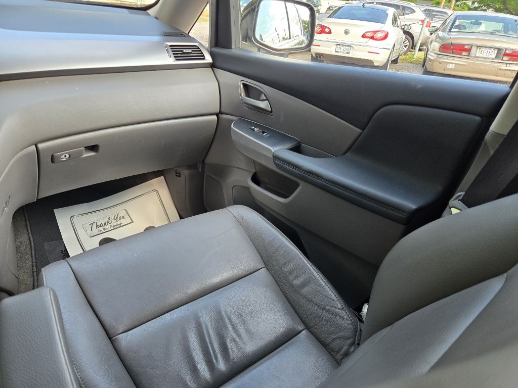 2013 Honda Odyssey Image 20