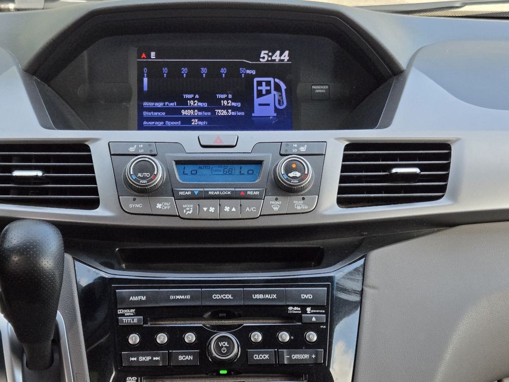 2013 Honda Odyssey Image 21