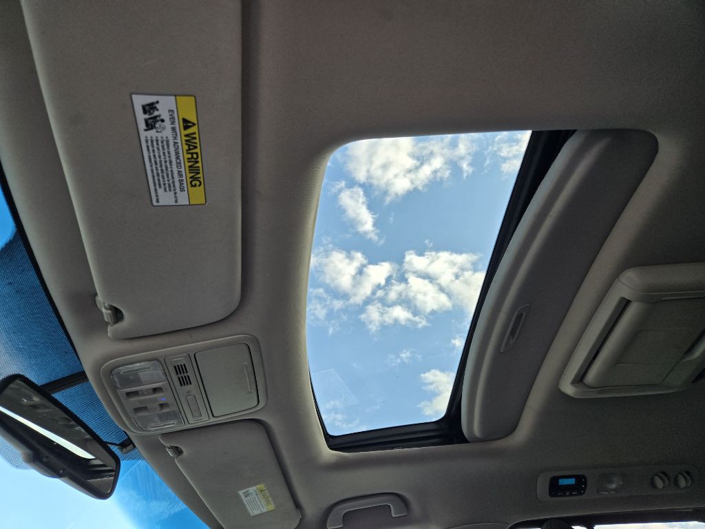 2013 Honda Odyssey Image 22