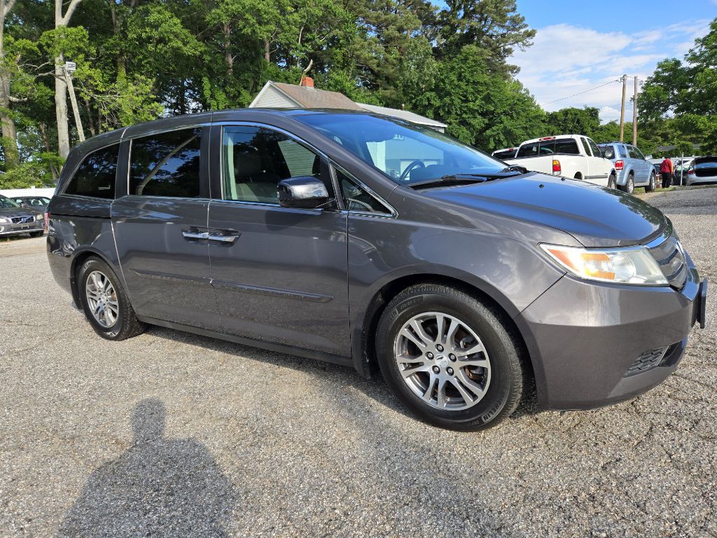 2013 Honda Odyssey Image 3
