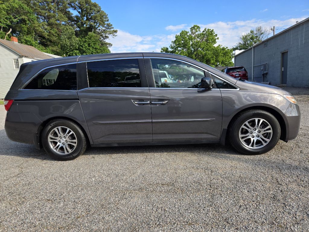 2013 Honda Odyssey Image 5