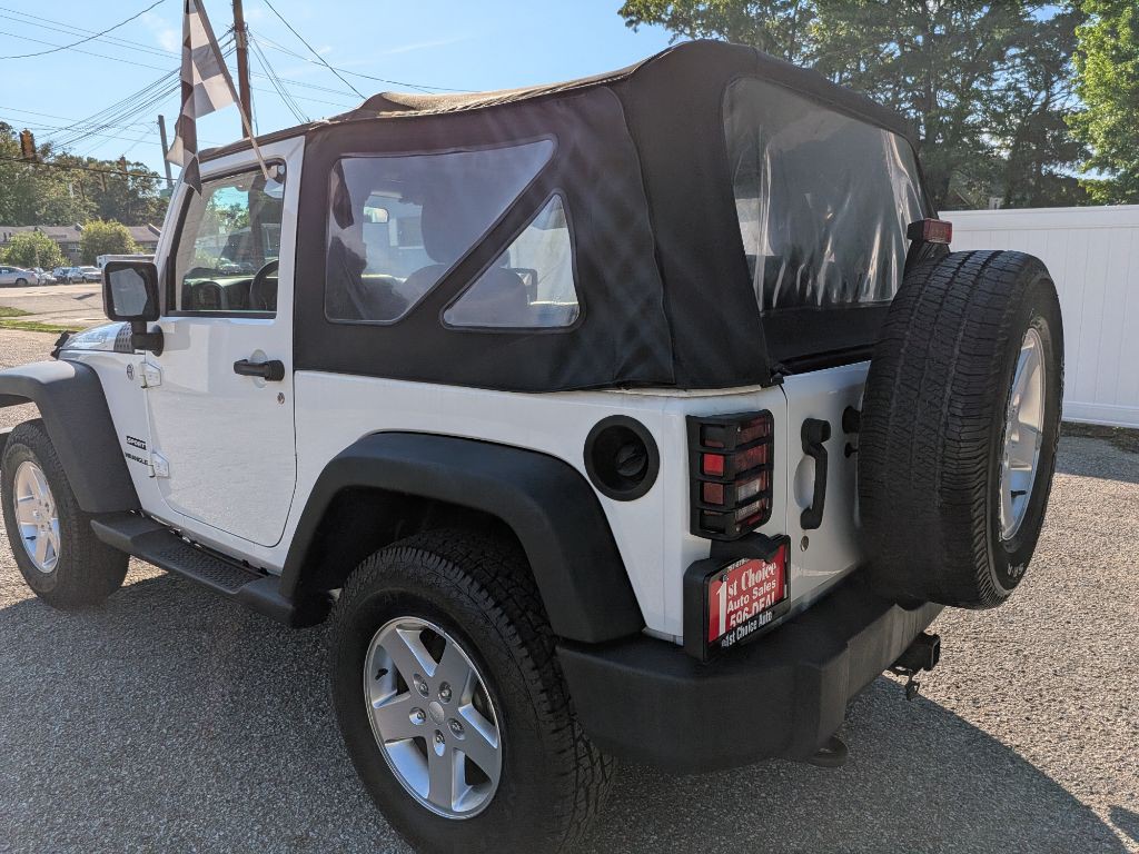 2015 Jeep Wrangler Image 7