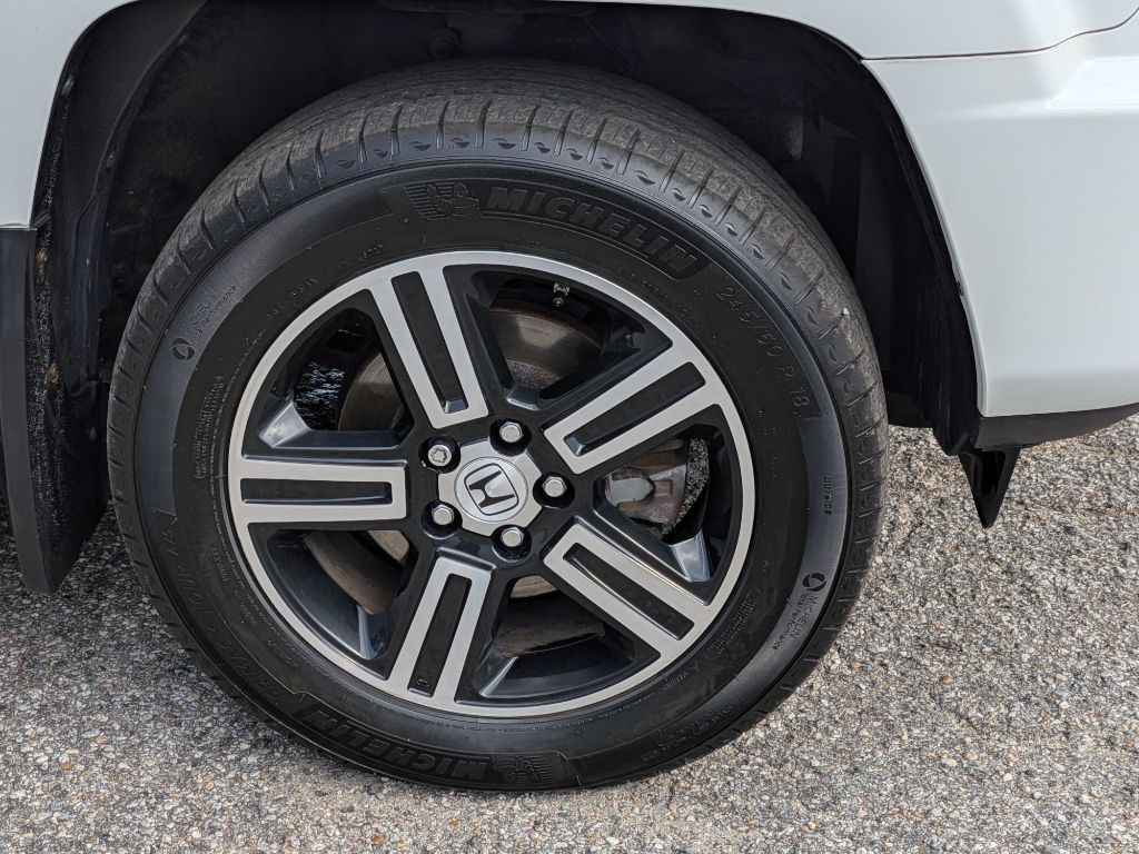 2013 Honda Ridgeline Image 10